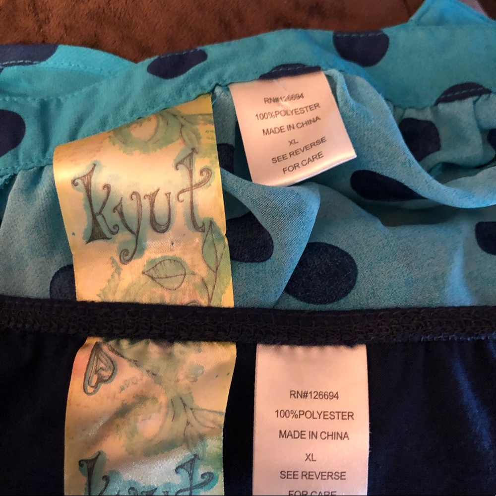 Kyut XL blue polka dot blouse shirt top - Picture 4 of 4